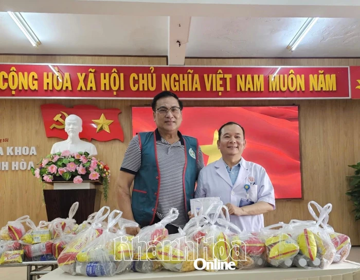 Hội Bảo trợ người khuyết tật, bệnh nhân nghèo và quyền trẻ em tỉnh: Hỗ trợ nhiều phần quà cho bệnh nhân ở các bệnh viện bị ngập lụt