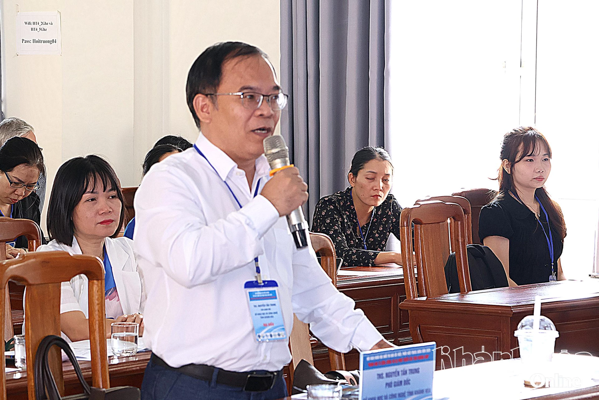 Lãnh đạo Sở Khoa học và Công nghệ tỉnh Khánh Hòa nêu ý kiến tại Hội nghị.