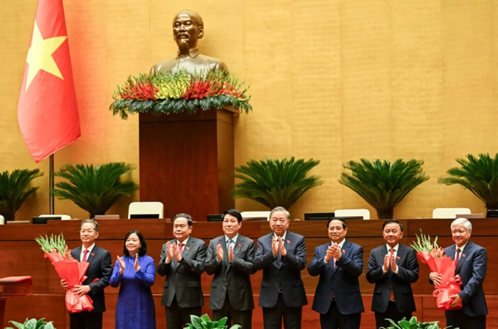 Đồng chí Đỗ Văn Chiến được bầu giữ chức Phó Chủ tịch Quốc hội