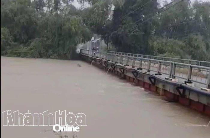 Xã Hòa Trí tăng cường lực lượng trực tại các điểm xung yếu