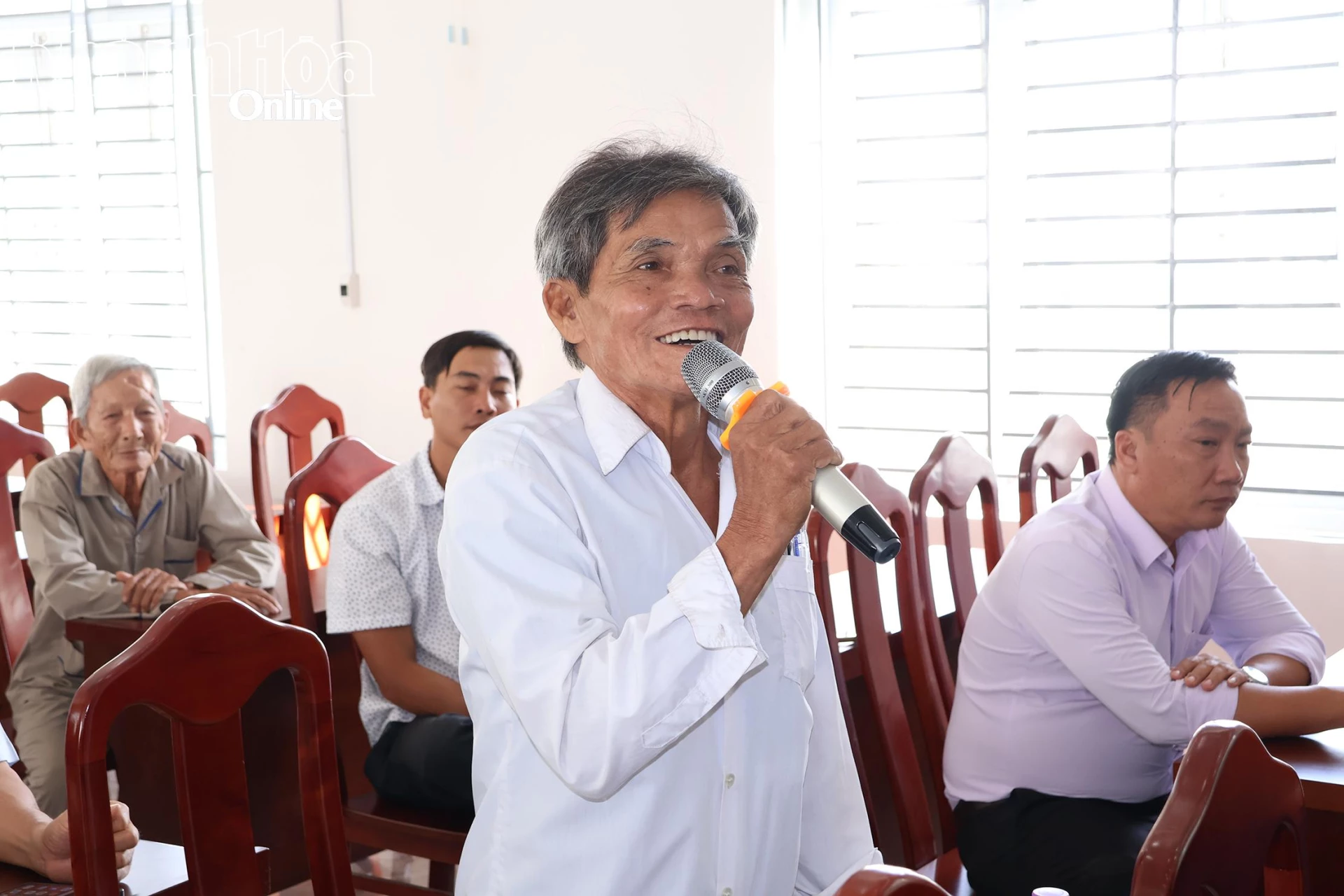 Cử tri xã Diên Thọ đề xuất, kiến nghị.