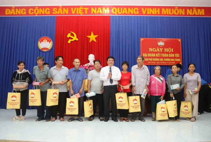 Ngày hội Đại đoàn kết toàn dân tộc Tổ dân phố Trường Sơn