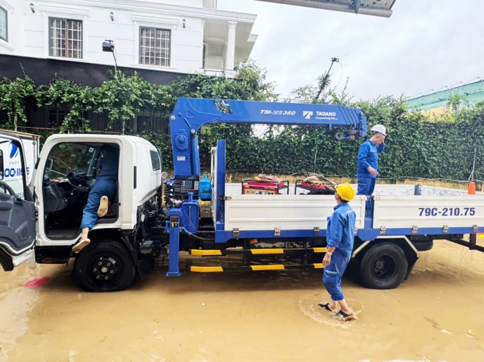 Nỗ lực khắc phục hạ tầng viễn thông do mưa lũ