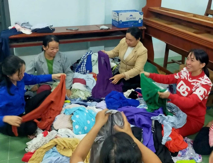 Mặt trận phường Cam Ranh lan tỏa nghĩa tình hướng về đồng bào vùng lũ