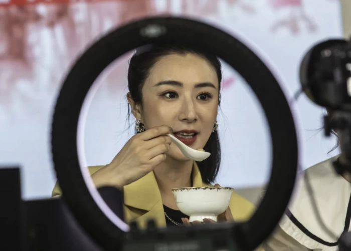 Quy định mới của Trung Quốc nhằm siết nội dung trực tuyến