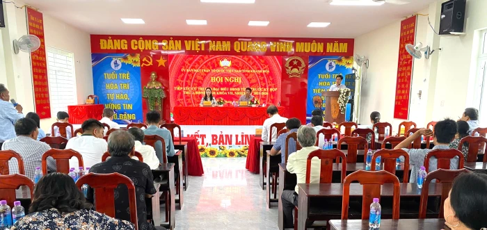 Đại biểu HĐND tỉnh tiếp xúc cử tri xã Tây Ninh Hòa và Hòa Trí