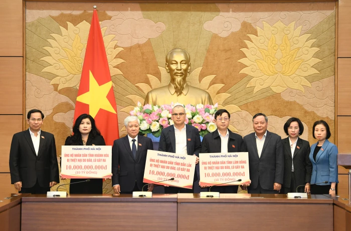 Hà Nội hỗ trợ Khánh Hòa 10 tỷ đồng khắc phục hậu quả thiên tai