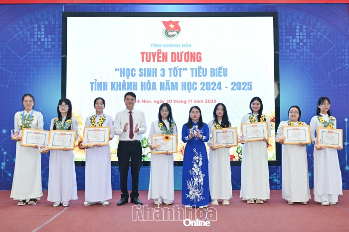 Tuyên dương 67 “Học sinh 3 tốt”, “Học sinh 3 rèn luyện” cấp tỉnh