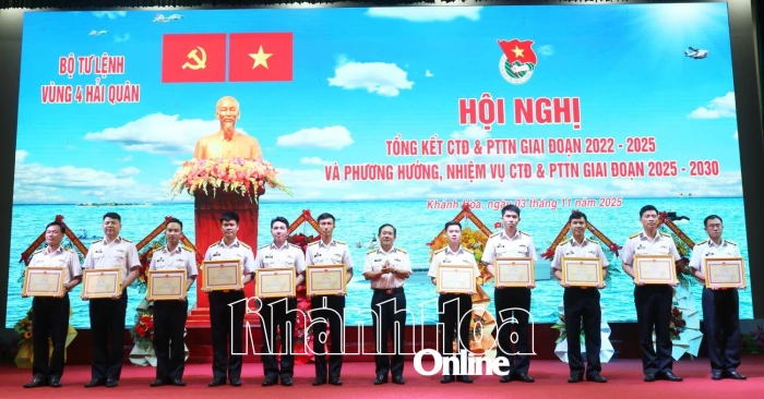 Vùng 4 Hải quân tổng kết công tác Đoàn và phong trào thanh niên giai đoạn 2022 - 2025