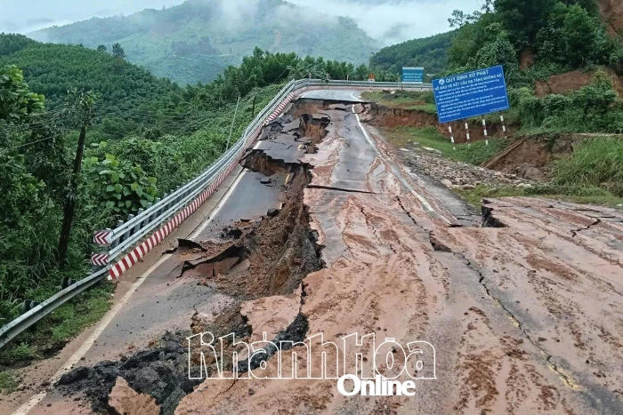Hạ tầng giao thông bị thiệt hại nặng nề