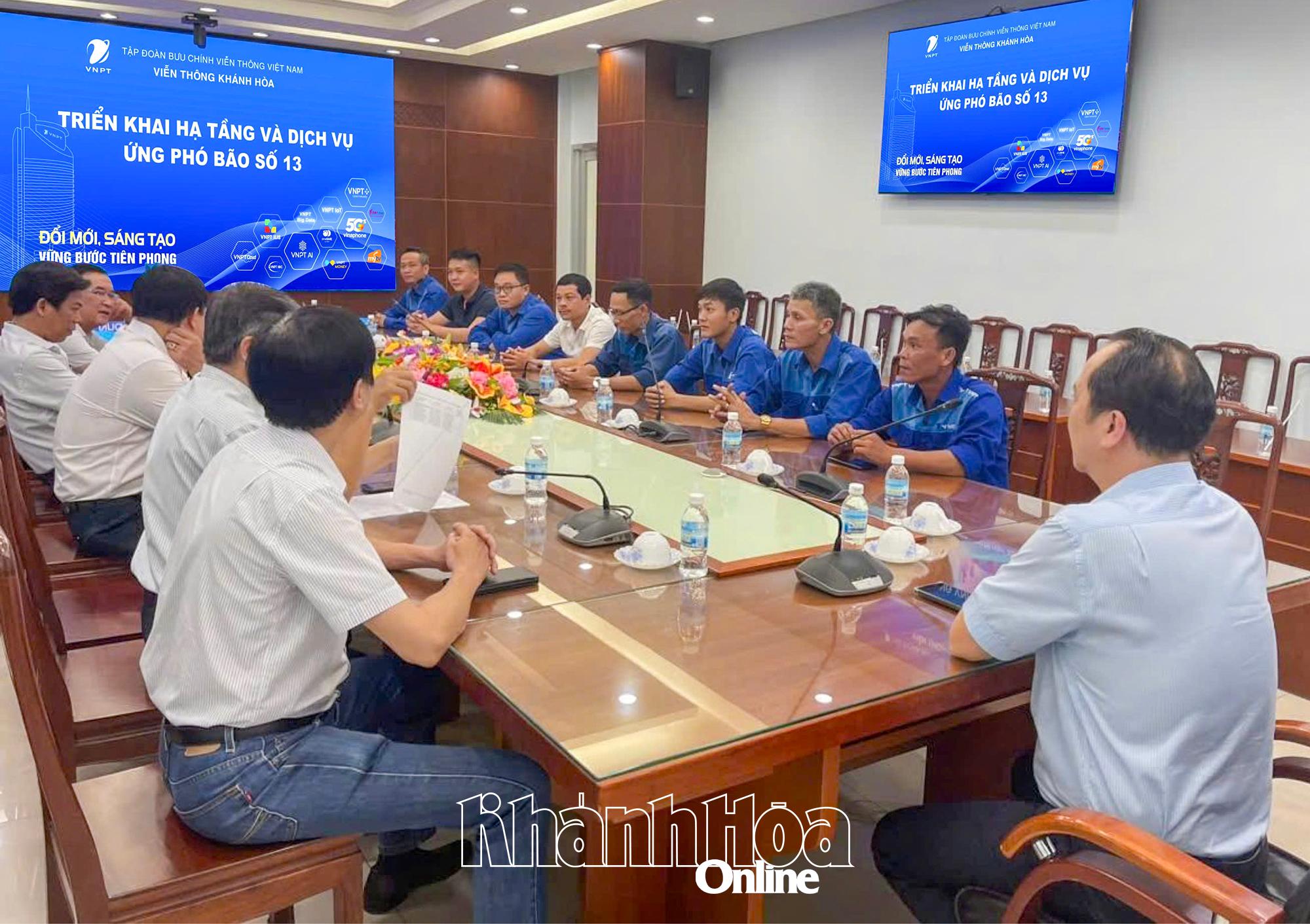 Lãnh đạo VNPT Khnsh Hòa triển hai công tác ưng phó bão sôs 13 