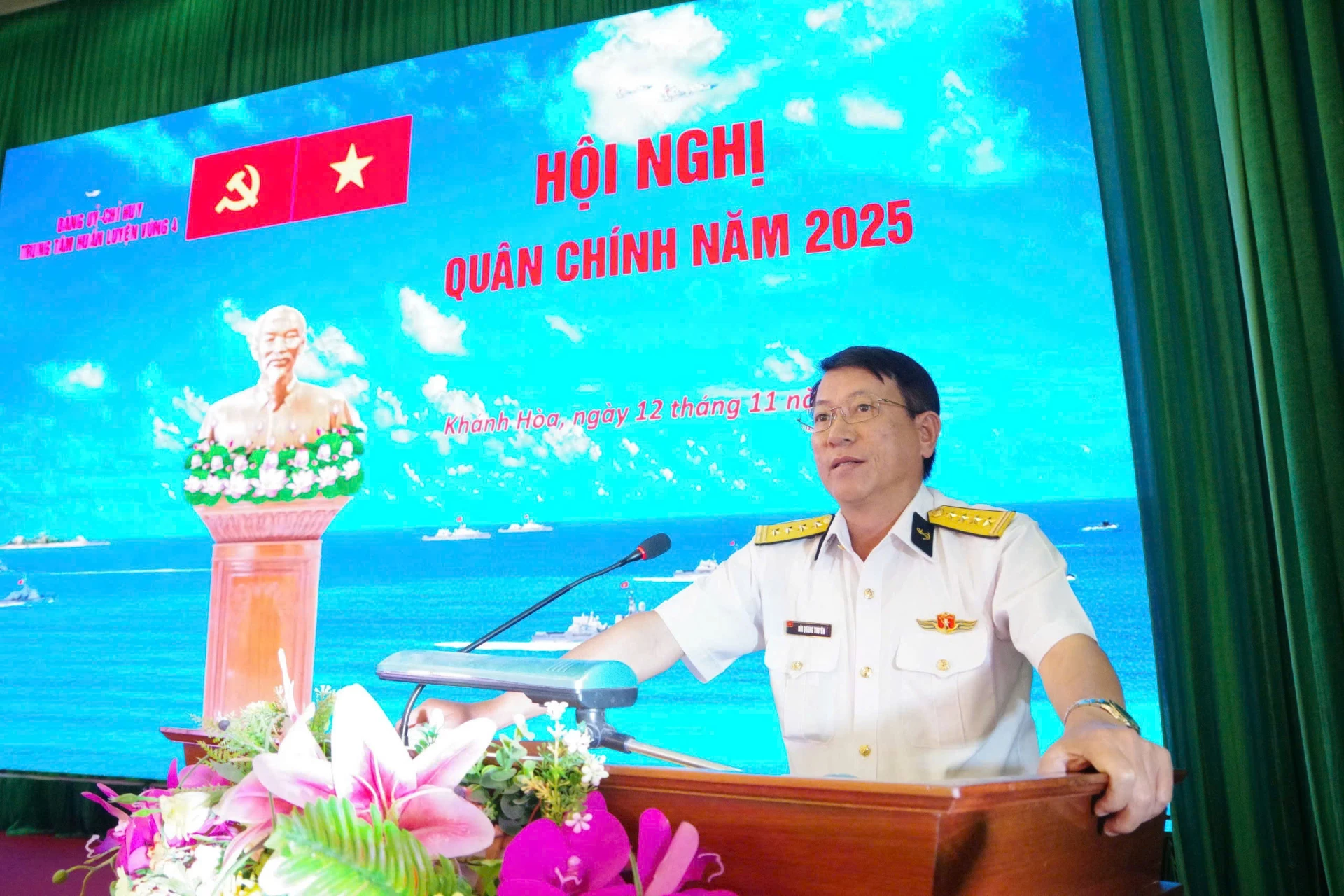 Đại tá Bùi Quang Thuyên phát biểu chỉ đạo hội nghị.