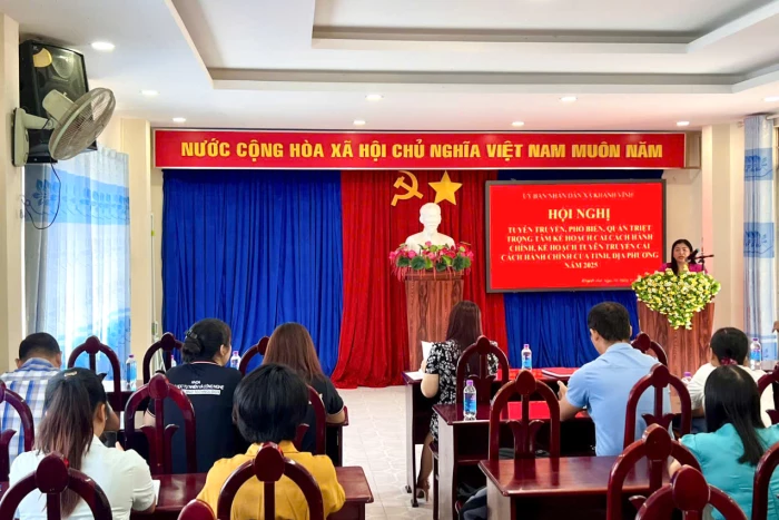 Xã Khánh Vĩnh tổ chức hội nghị tuyên truyền, phổ biến kế hoạch cải cách hành chính