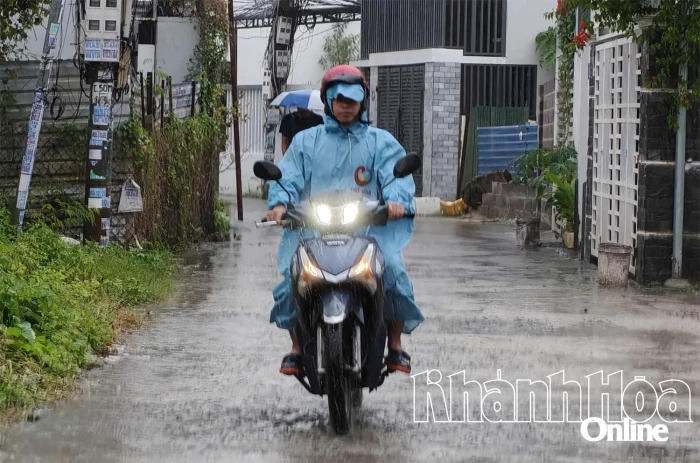 Cảnh báo mưa dông trên toàn tỉnh Khánh Hòa