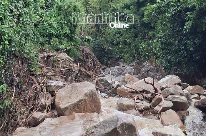 Đã tìm thấy nạn nhân cuối cùng trong vụ sạt lở trên đèo Khánh Sơn