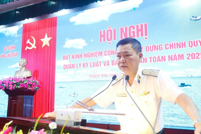 Vùng 4 Hải quân tổ chức rút kinh nghiệm xây dựng chính quy, quản lý kỷ luật