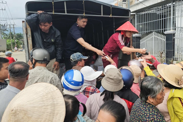 Công ty Cổ phần Truyền thông CTM tích cực hỗ trợ người dân bị thiên tai