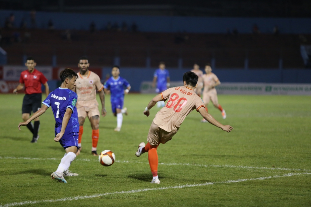 Khanh Hoa FC meet Hanoi Police on 19-8 Nha Trang Stadium at this years National Cup

