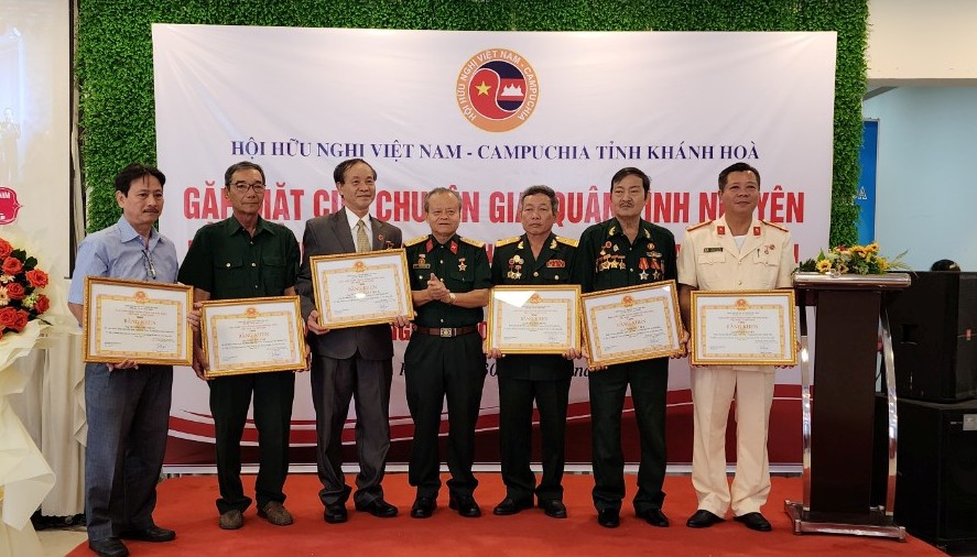 Gặp mặt kỷ niệm 45 năm giúp nhân dân Campuchia thoát khỏi chế độ diệt chủng Pol Pot