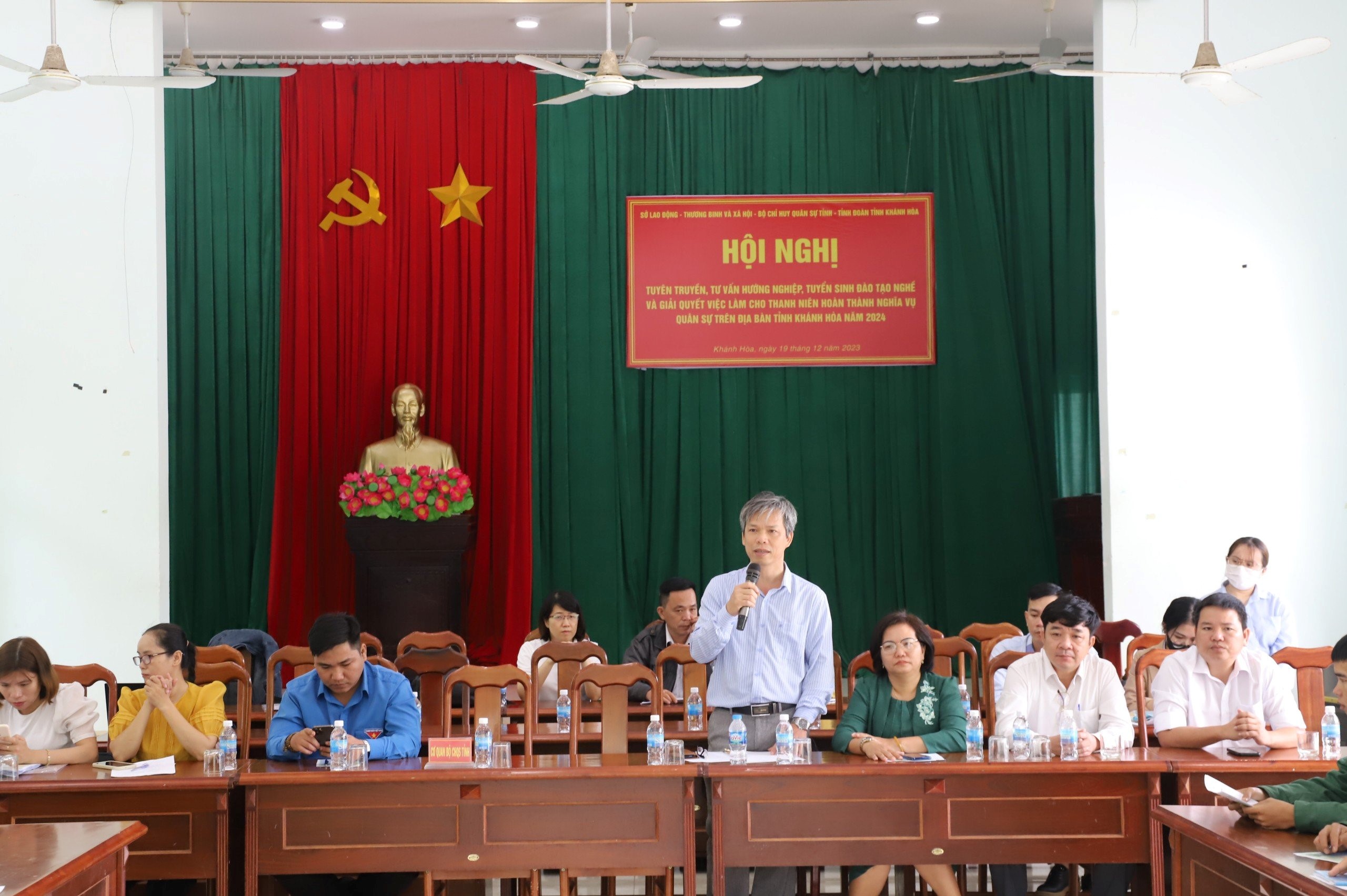 Tư vấn, hướng nghiệp cho hơn 200 thanh niên hoàn thành nghĩa vụ quân sự