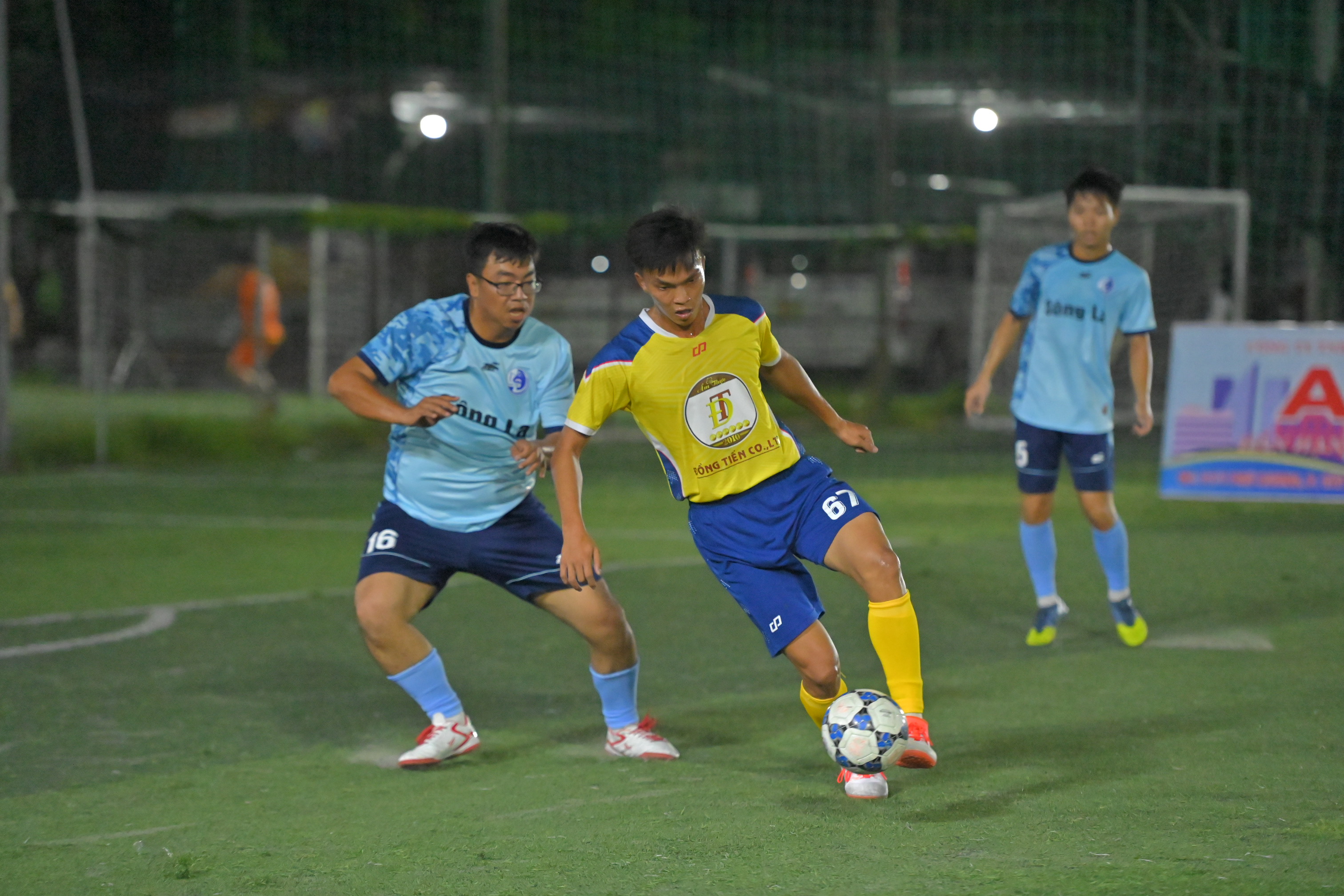 8 đội tranh tài giải bóng đá Tuổi trẻ Hà Tĩnh tại Khánh Hòa, lần IX-2023