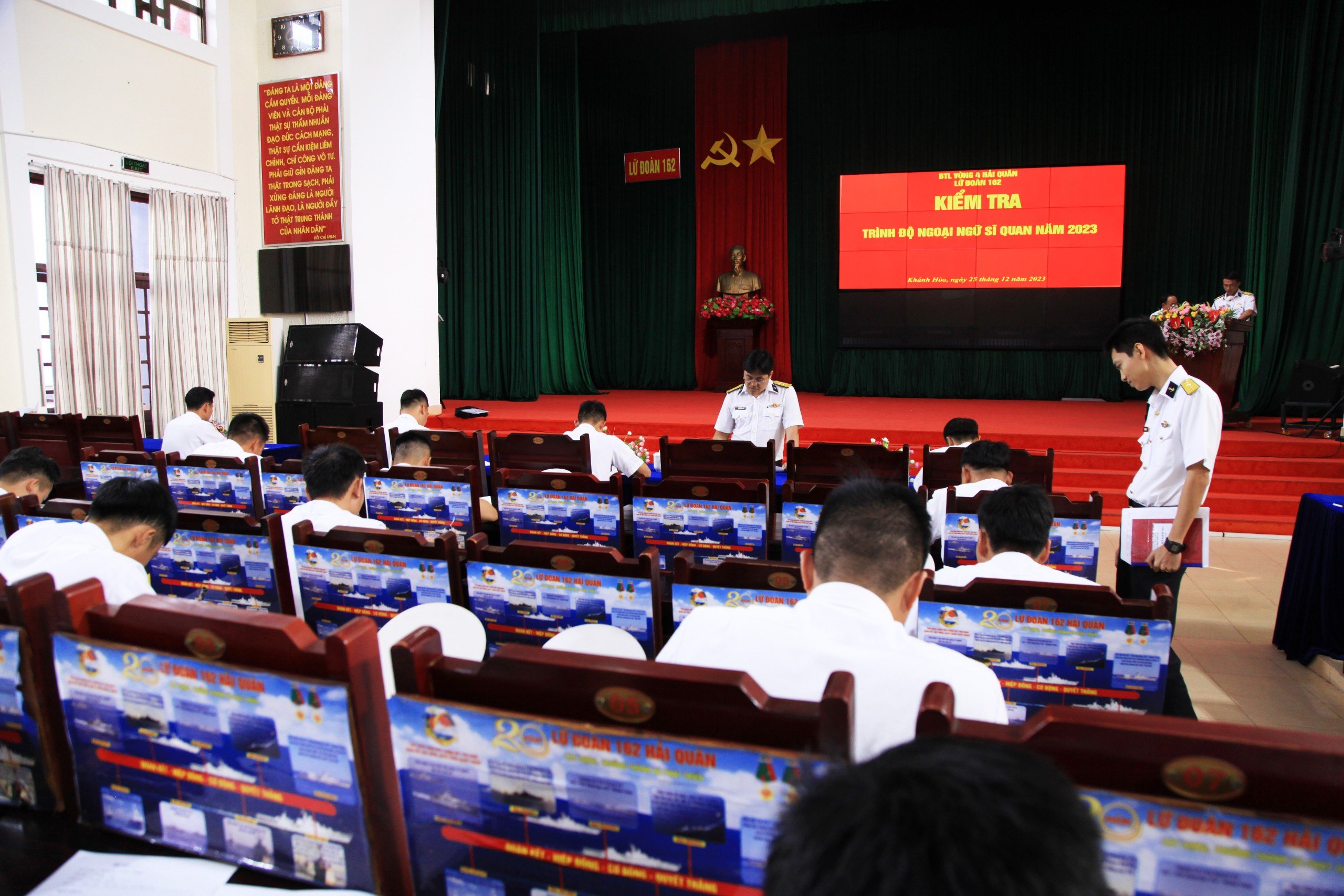 Lữ đoàn 162, Vùng 4 Hải quân: Kiểm tra trình độ ngoại ngữ sĩ quan năm 2023