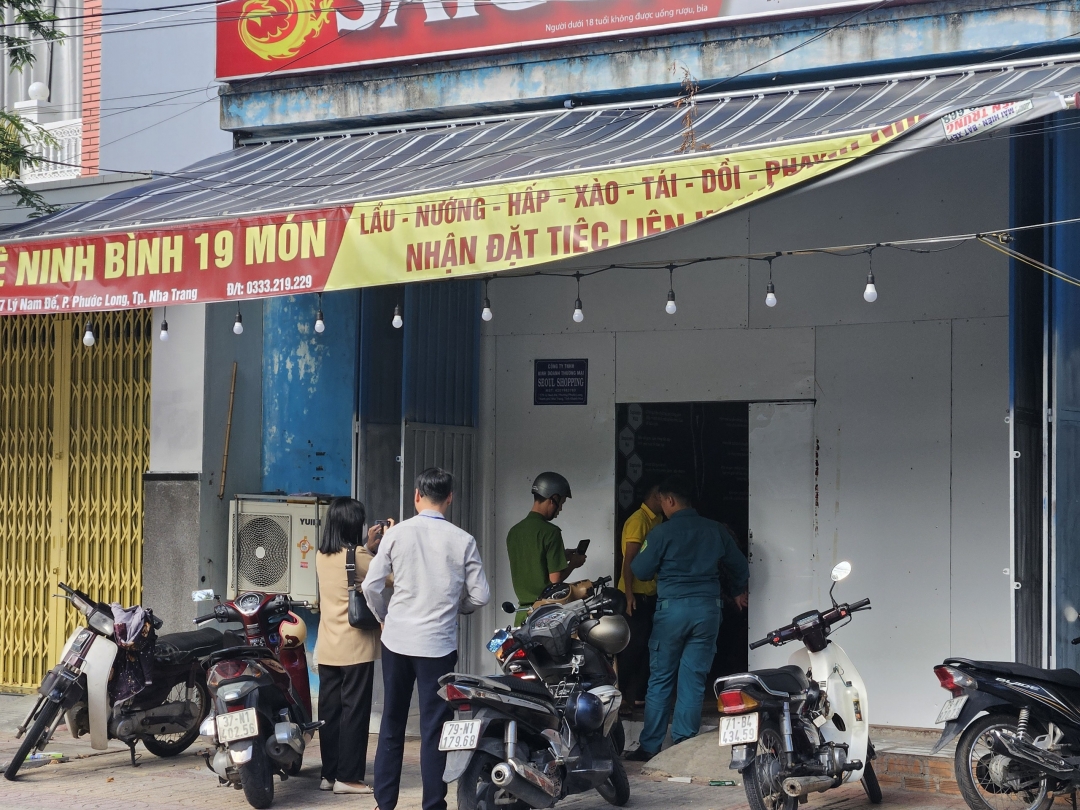 Lật tẩy bên trong quán “thịt dê 19 món”