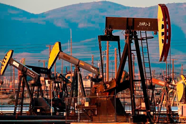 Giá xăng dầu hôm nay (9-12): Ghi nhận chuỗi giảm tuần dài nhất trong 5 năm