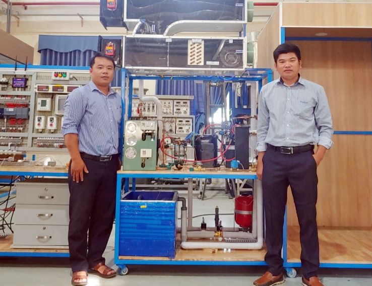 2 giảng viên sáng tạo mô hình điều hòa không khí tiết kiệm điện