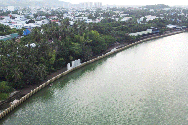 Podcast: Bản tin ngày 25-12