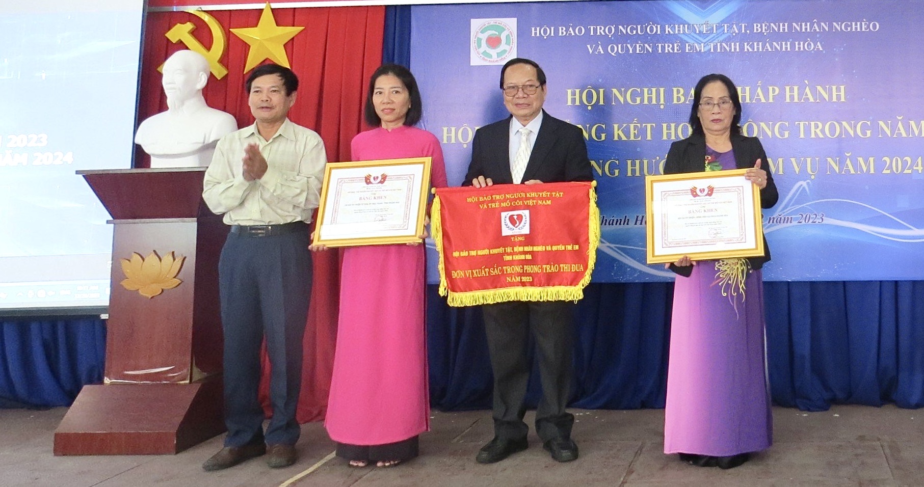 Hội Bảo trợ người khuyết tật, bệnh nhân nghèo và quyền trẻ em tỉnh Khánh Hòa:: Bảo trợ cho hơn 13.200 lượt người