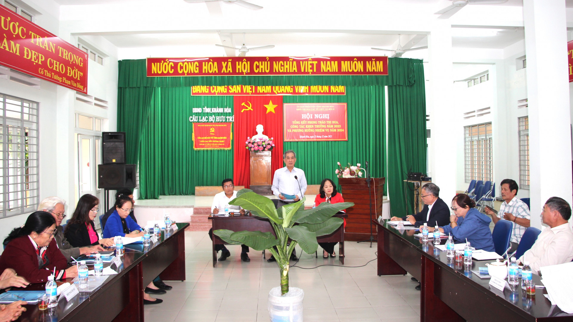 Quang cảnh tại hội nghị.