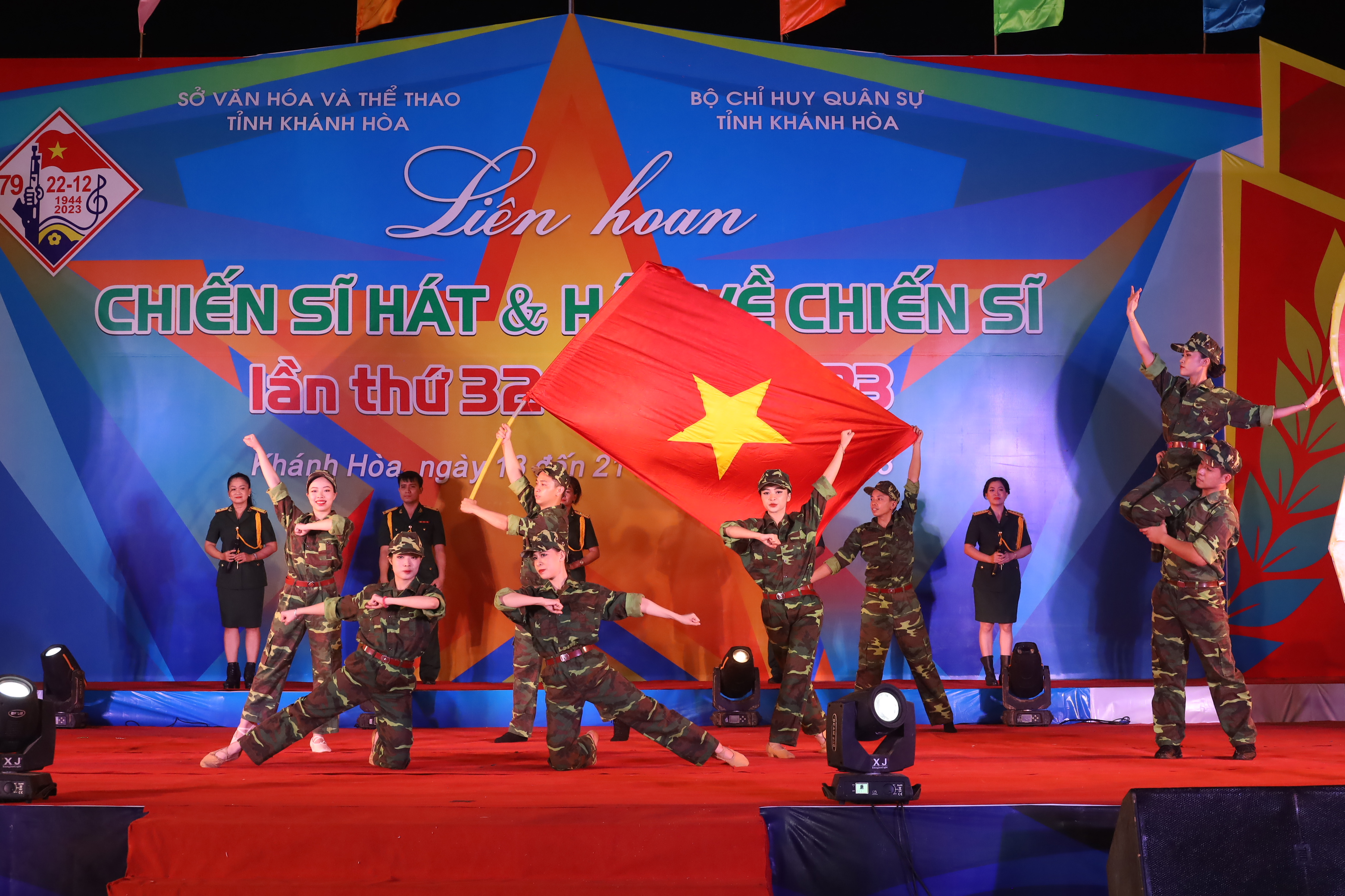 Khai mạc liên hoan Chiến sĩ hát và hát về chiến sĩ lần thứ 32