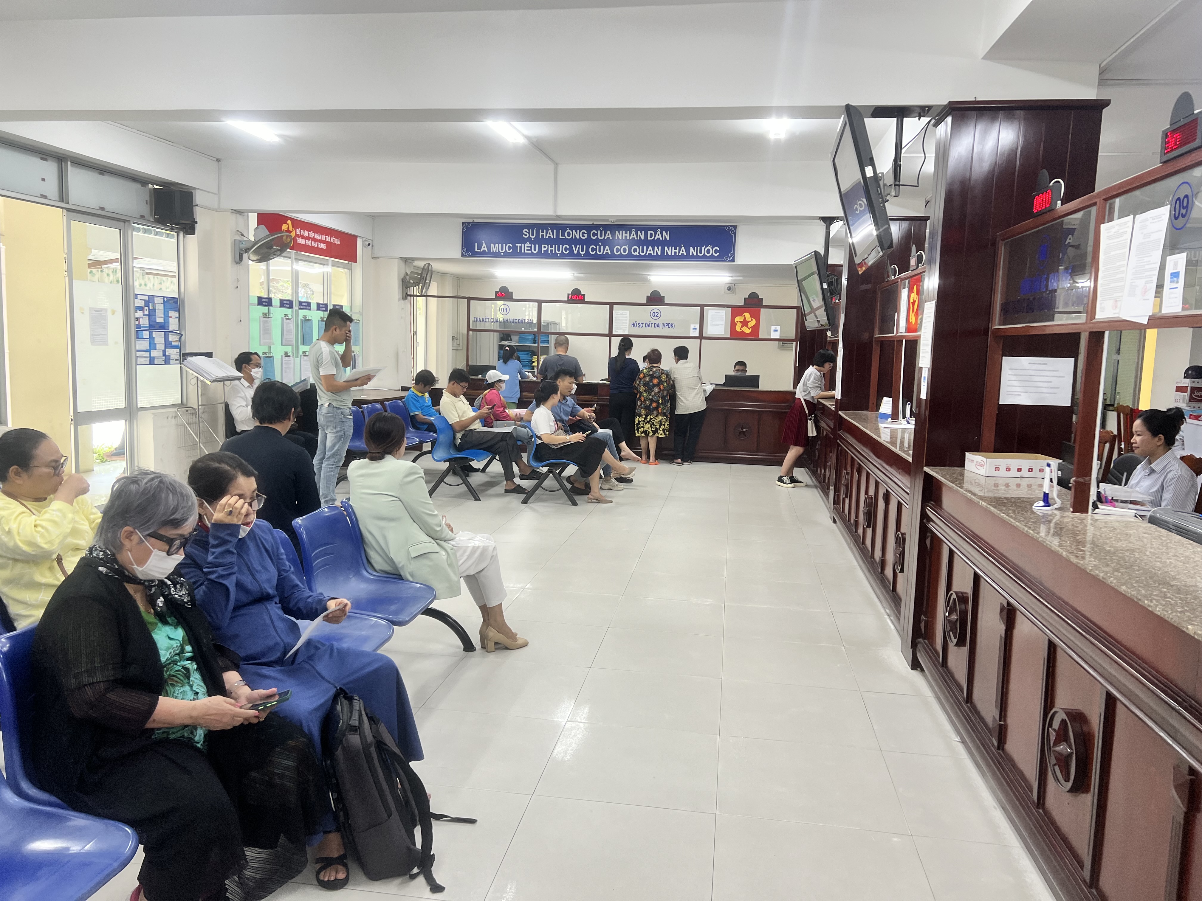 Nha Trang: 31/46 đơn vị xếp hạng tốt về cải cách hành chính