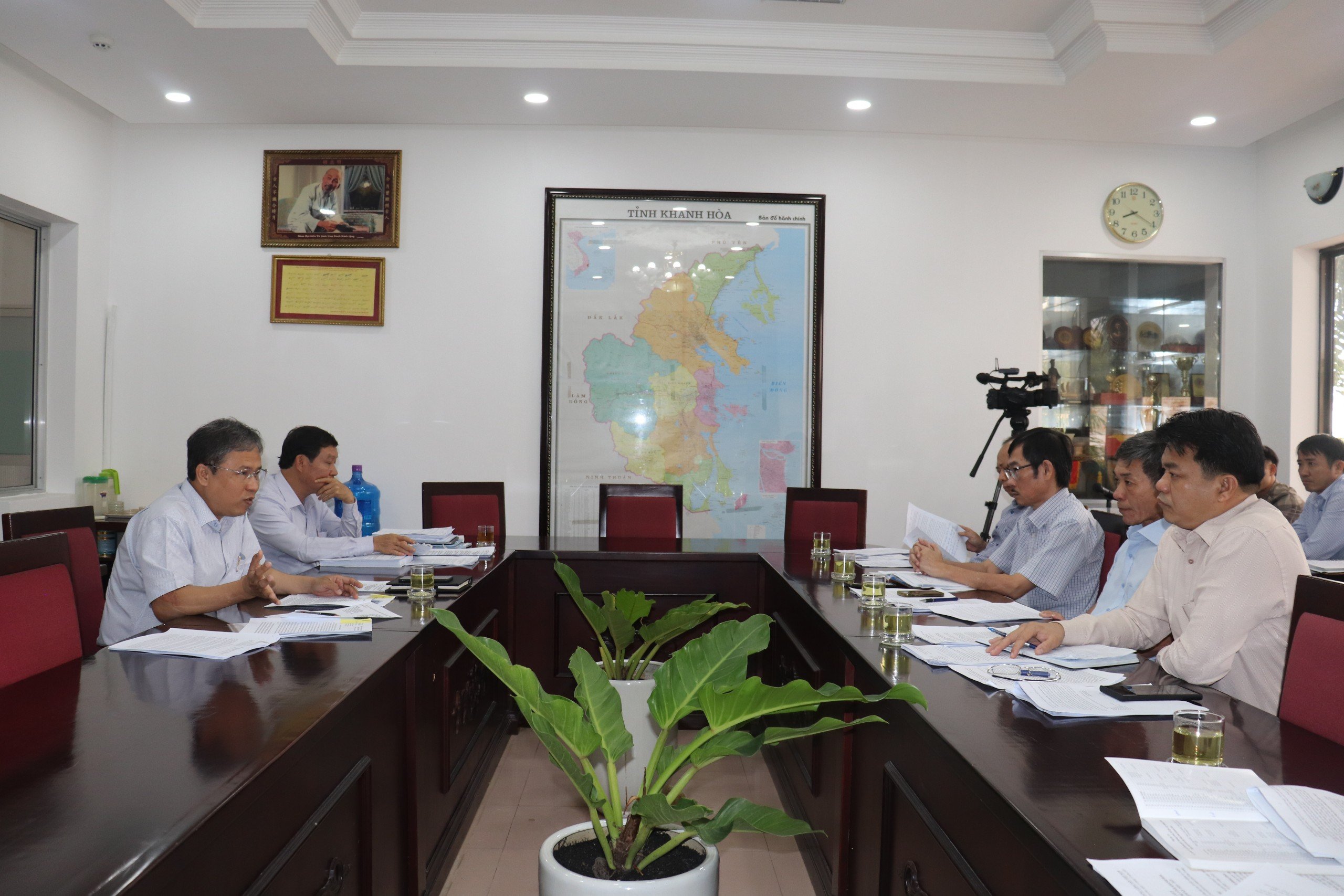 Rà soát để thực hiện hiệu quả các chỉ tiêu về xây dựng nông thôn mới, tỷ lệ độ che phủ rừng