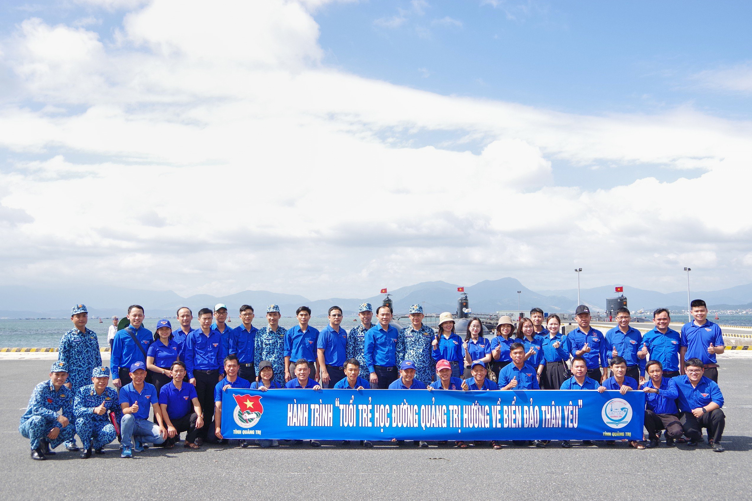 Lữ đoàn 189: Giao lưu, tuyên truyền về biển, đảo cho đoàn đại biểu thanh niên tỉnh Quảng Trị