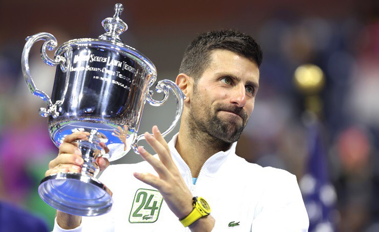 tay vợt số một thế giới Djokovic trên đỉnh vinh quang.