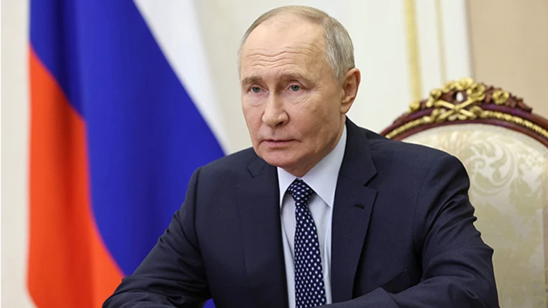 Tổng thống Nga Putin điện đàm với người đồng cấp Azerbaijan liên quan vụ máy bay rơi