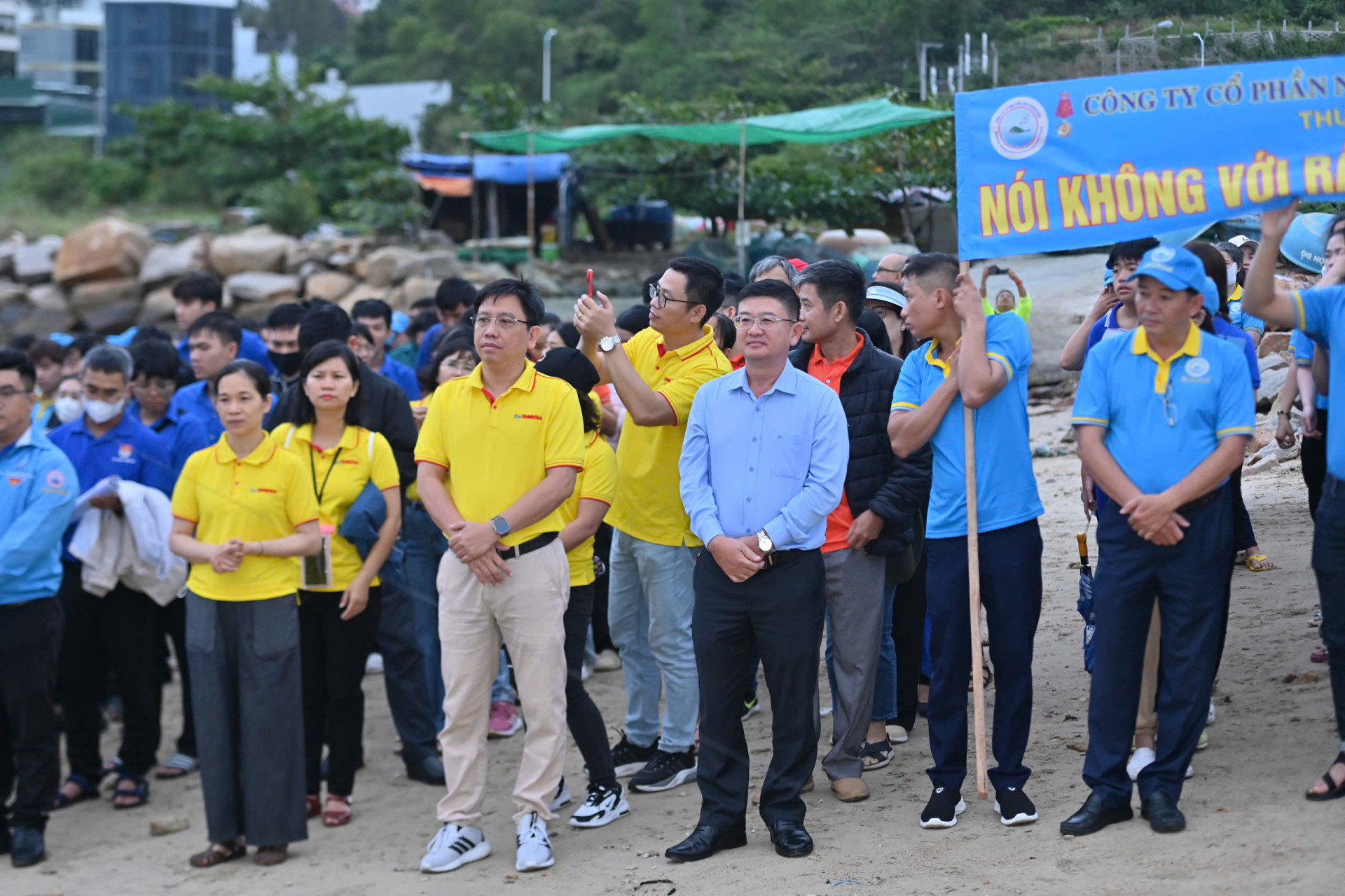 Launching ceremony of the beach clean-up activity 

