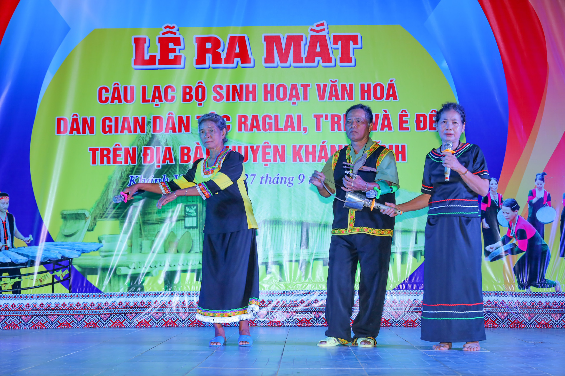 A folk performance by Raglai people in Khanh Vinh District

