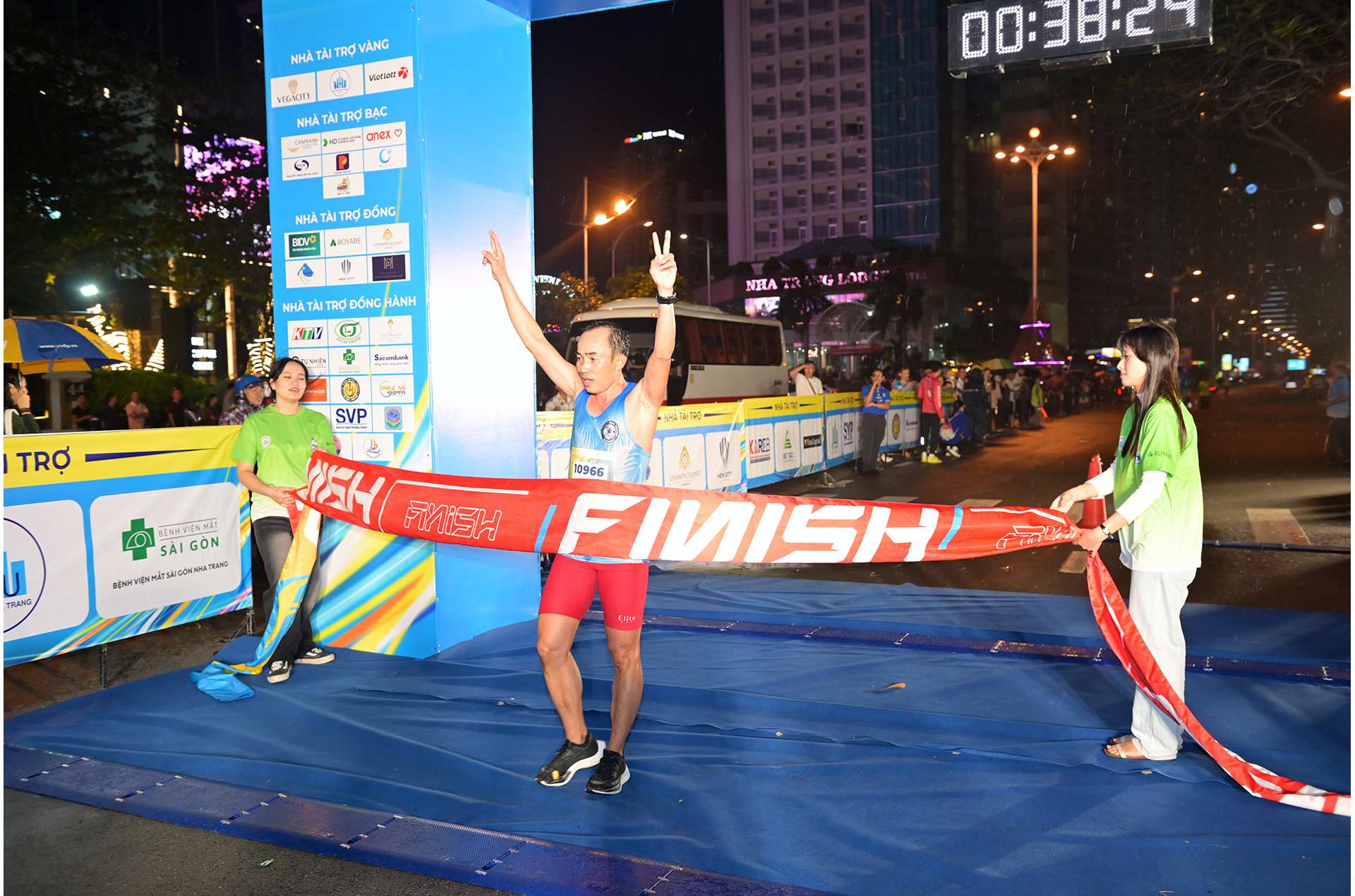 Runner finishes third in men’s 10km

