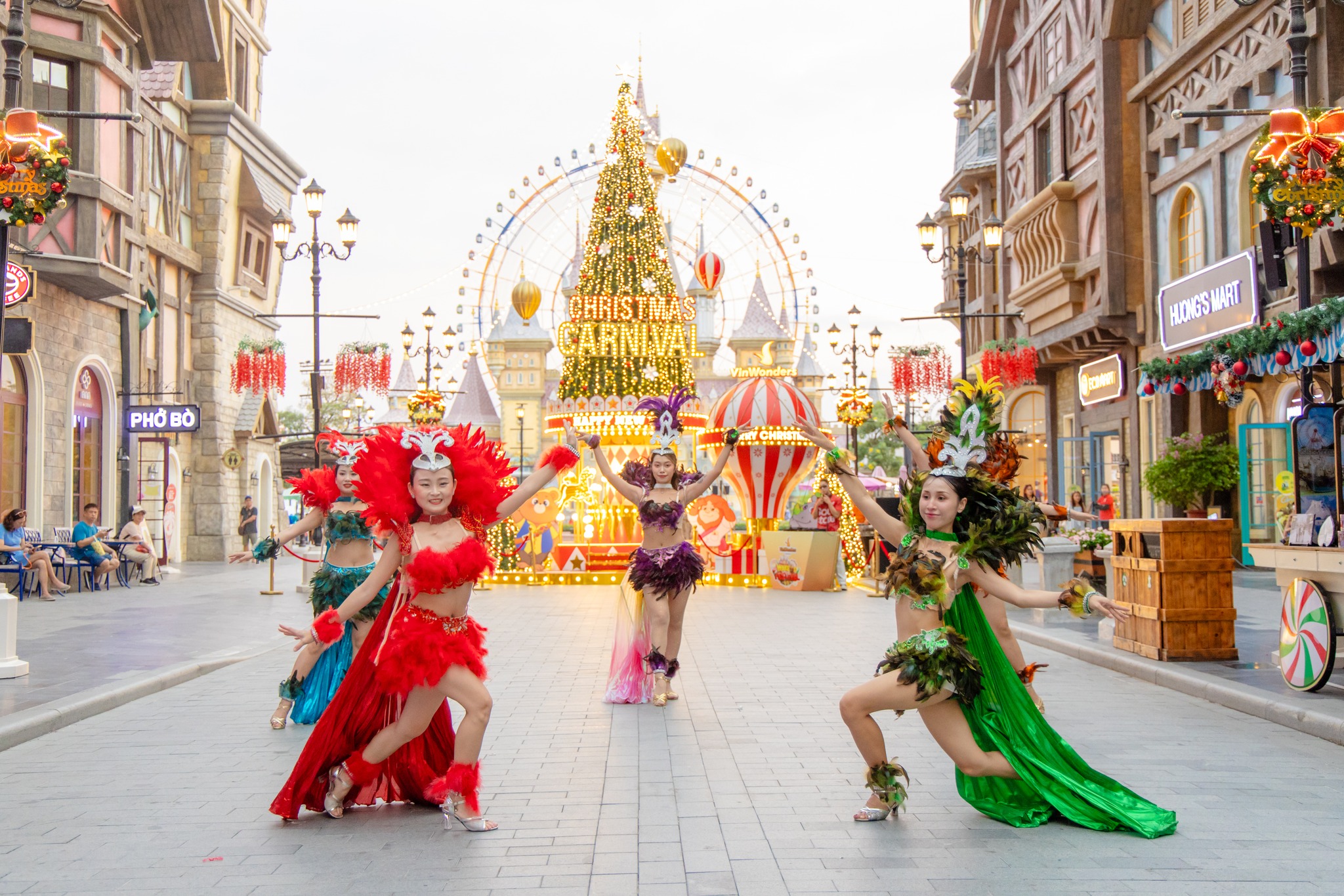 Rộn ràng chuỗi lễ hội Giáng sinh “đỉnh nóc” khắp ba miền của Vinpearl & VinWonders 