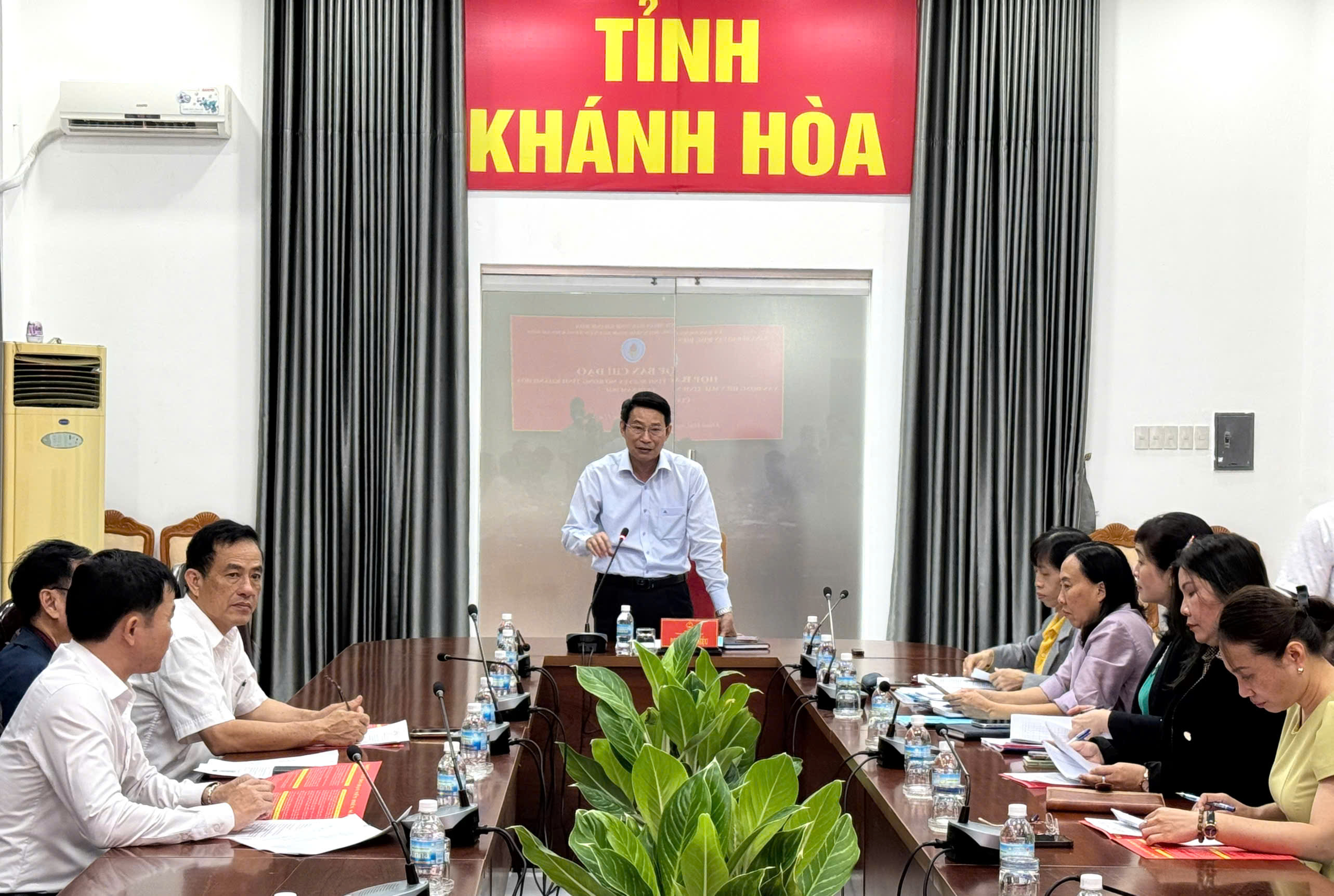 Tiếp tục rà soát các đơn vị làm tốt công tác hiến máu tình nguyện để kịp thời khen thưởng