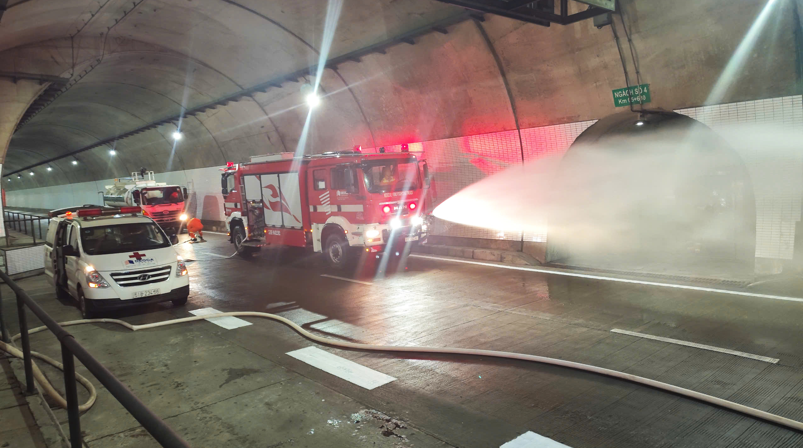 Thực tập phương án chữa cháy và cứu nạn, cứu hộ tại hầm đường bộ Đèo Cả