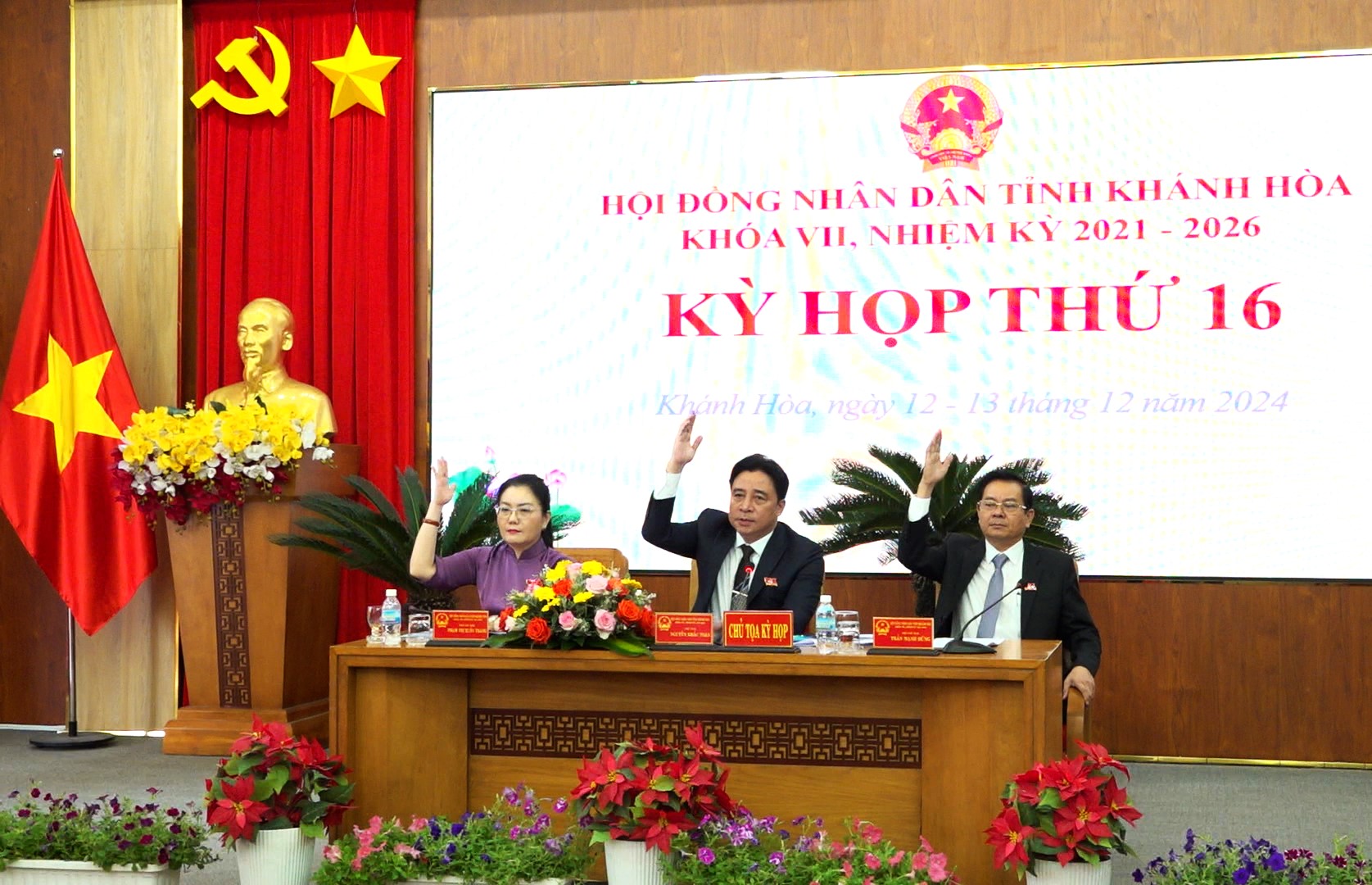 VIDEO: Bế mạc Kỳ họp thứ 16, HĐND tỉnh Khánh Hòa khóa VII