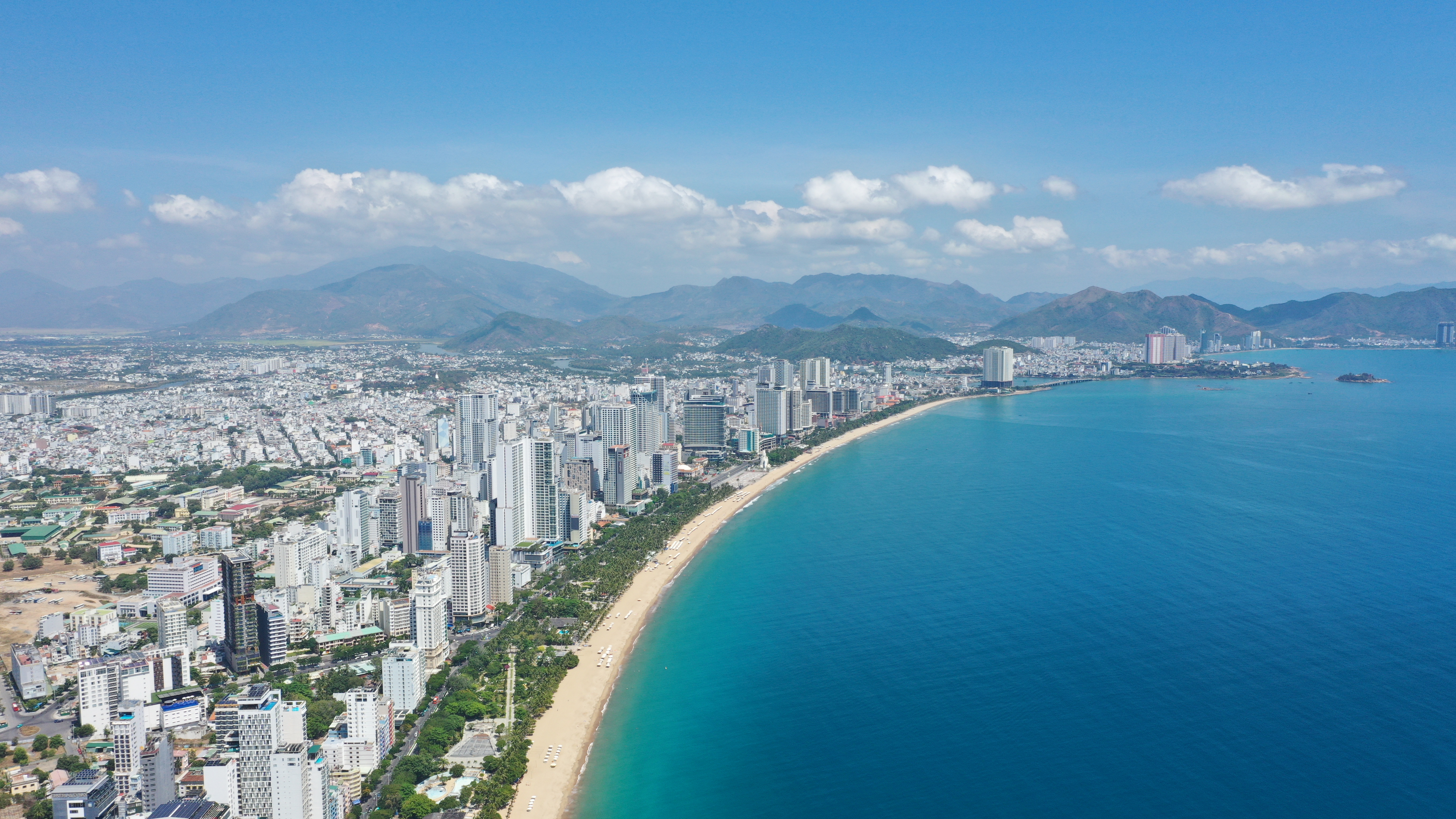 Quy hoạch tổng thể khai thác, sử dụng bền vững tài nguyên vùng bờ: Điểm tựa vững chắc để tiến ra biển 