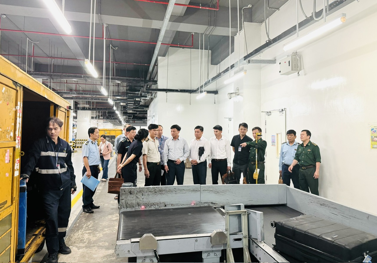 Công tác chống buôn lậu, gian lận thương mại và hàng giả: Kiểm tra, kiểm soát có trọng tâm, trọng điểm