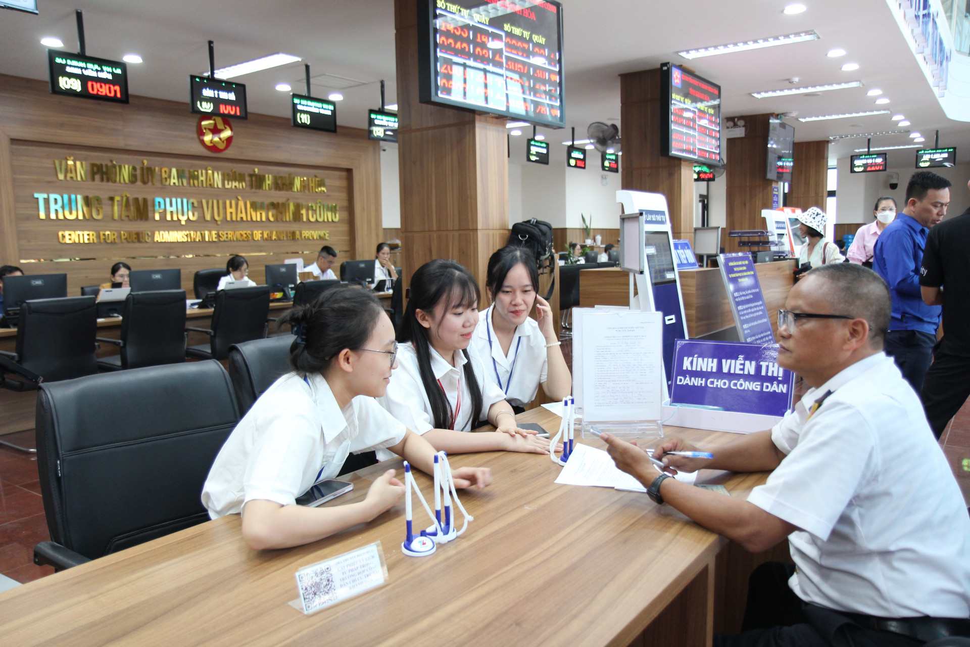 Đổi mới trong khảo sát, đánh giá mức độ hài lòng trên địa bàn tỉnh