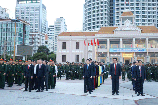 Podcast: Bản tin ngày 2-12