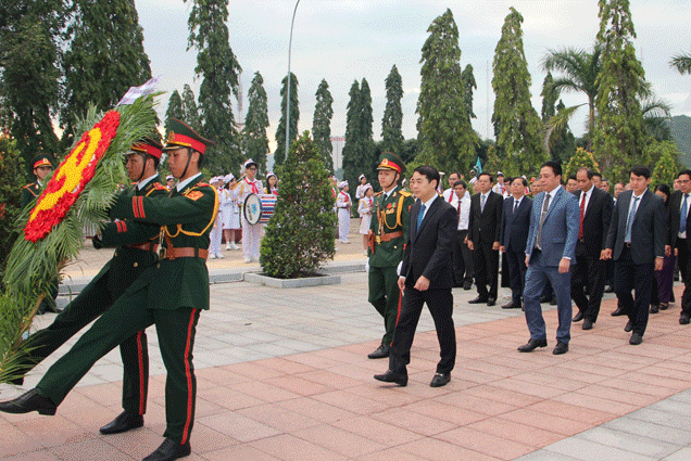 Podcast: Bản tin ngày 18-12